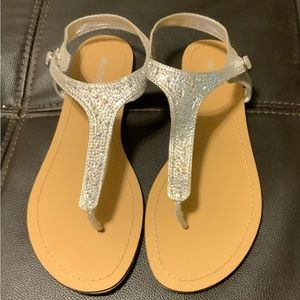 Women’s sandals